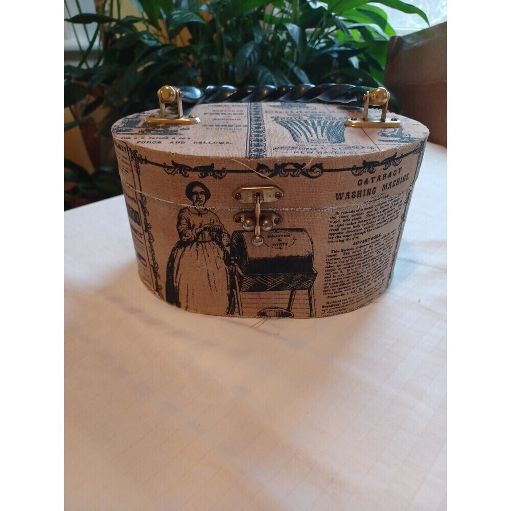 Vintage 70s decoupage oval wood purse pocketbook black/white newsprint from kit